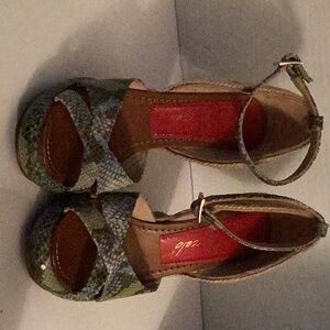 Paloma Barcelona snakeskin print leather platform heels,size 40.